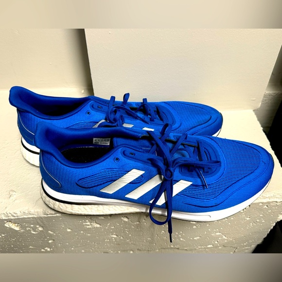 Adidas Supernova - men’s size 16 - Picture 1 of 3